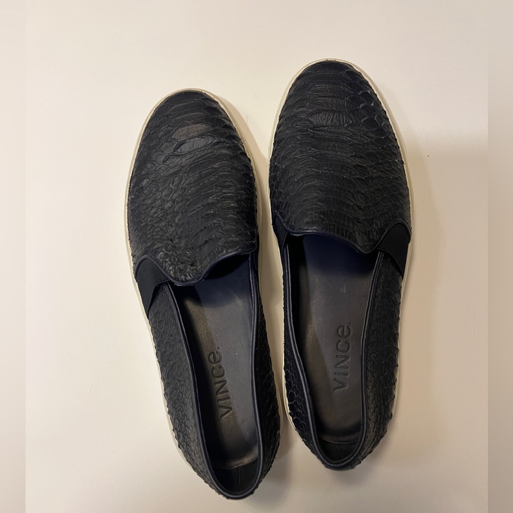 EUC Vince Blair Alligator Slip-On Sneakers | Navy | Size 38 (7.5)
